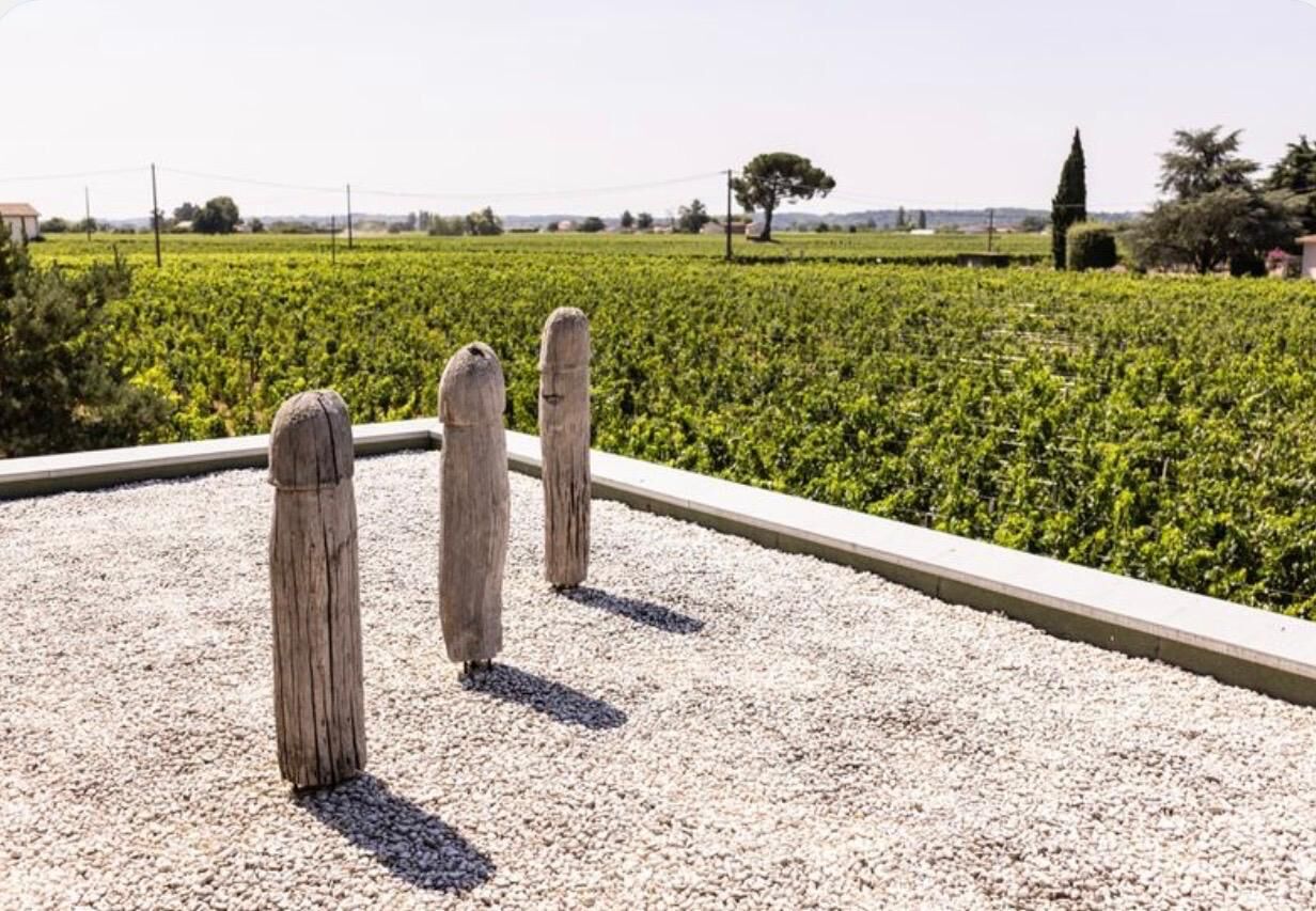 Gravel terrace above the vineyard